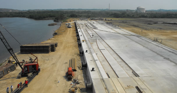 A punto de concluir el primer muelle público en la Laguna de Pajaritos